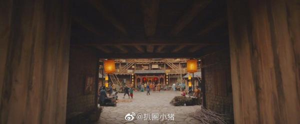 'Mulan' của Disney: Tranh cãi từ dấu ấn Huawei trên trán Lưu Diệc Phi đến cách chọn địa điểm quay sai 'Mulan' của Disney: Tranh cãi từ dấu ấn Huawei trên trán Lưu Diệc Phi đến cách chọn địa điểm quay sai
