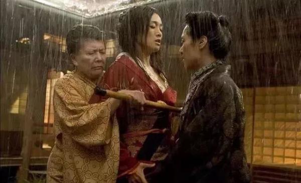 Tsai Chin 'người con gái Thượng Hải': 20 tuổi nổi tiếng khắp Luân Đôn, 40 tuổi phá sản, 80 tuổi còn biểu diễn với Châu Kiệt Luân Tsai Chin 'người con gái Thượng Hải': 20 tuổi nổi tiếng khắp Luân Đôn, 40 tuổi phá sản, 80 tuổi còn biểu diễn với Châu Kiệt Luân