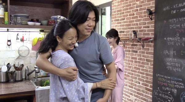 5 ngôi sao đào hoa nhất showbiz Hàn với lịch sử tin đồn tình ái dày đặc 5 ngôi sao đào hoa nhất showbiz Hàn với lịch sử tin đồn tình ái dày đặc