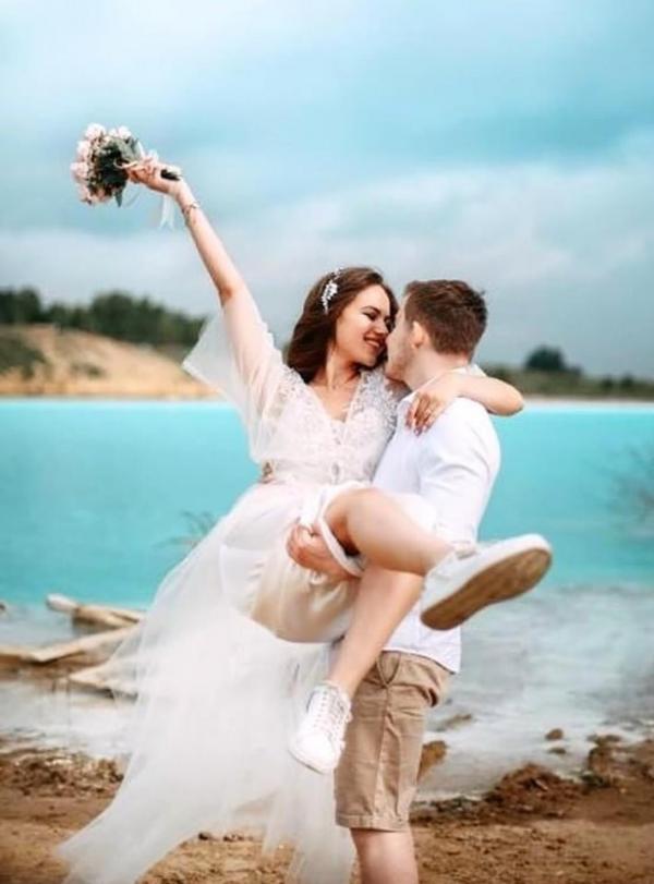 Hồ nước thải độc hại nhưng du khách vẫn nườm nượp kéo đến check-in Hồ nước thải độc hại nhưng du khách vẫn nườm nượp kéo đến check-in