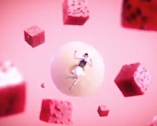 KFC Trung Quốc gây sóng gió khi 'copy-paste' MV Ddu-Du Ddu-Du của BlackPink vào trong đoạn quảng cáo KFC Trung Quốc gây sóng gió khi 'copy-paste' MV Ddu-Du Ddu-Du của BlackPink vào trong đoạn quảng cáo