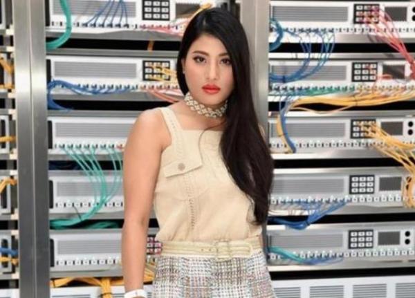 Công chúa đương triều Thái Lan: 5 tuổi thất sủng bị đày sang Anh Quốc đến ngày trở về vinh quang Công chúa đương triều Thái Lan: 5 tuổi thất sủng bị đày sang Anh Quốc đến ngày trở về vinh quang