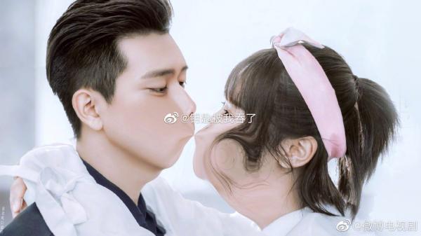 Fan 'mất nết' xem 'Cá Mực Hầm Mật' chế ngay loạt ảnh cười không nhặt được mồm Fan 'mất nết' xem 'Cá Mực Hầm Mật' chế ngay loạt ảnh cười không nhặt được mồm