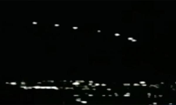Có gì bên trong khu căn cứ tuyệt mật Area 51 khiến hàng triệu người khát khao 'đột nhập'? Có gì bên trong khu căn cứ tuyệt mật Area 51 khiến hàng triệu người khát khao 'đột nhập'?