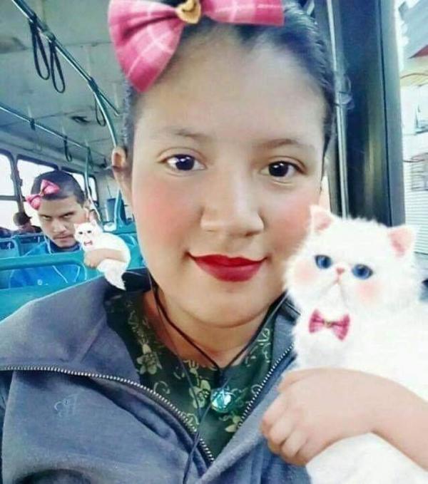 Cười mệt xỉu với bộ sưu tập hình ảnh 'photobomb' đỉnh cao nhất năm 2019 Cười mệt xỉu với bộ sưu tập hình ảnh 'photobomb' đỉnh cao nhất năm 2019