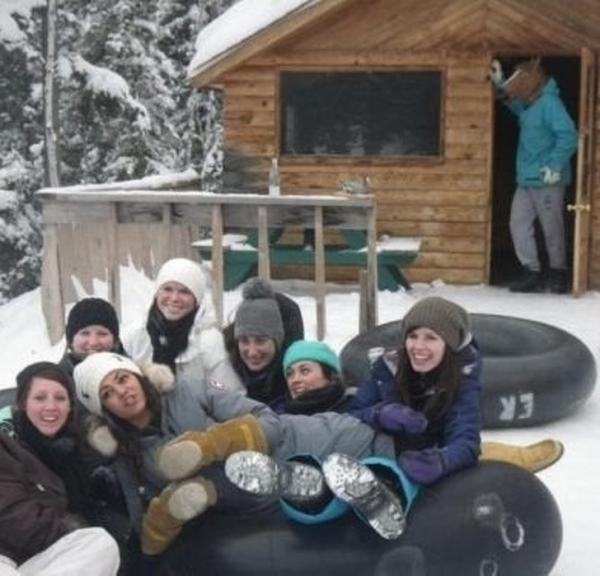 Cười mệt xỉu với bộ sưu tập hình ảnh 'photobomb' đỉnh cao nhất năm 2019 Cười mệt xỉu với bộ sưu tập hình ảnh 'photobomb' đỉnh cao nhất năm 2019