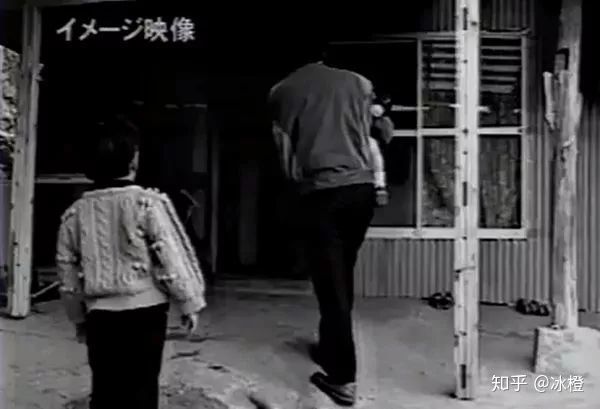 1 trong 3 vụ mất tích 'Kami kakushi' nổi tiếng nhất Nhật Bản: Đứa trẻ bị yêu quái bắt cóc? 1 trong 3 vụ mất tích 'Kami kakushi' nổi tiếng nhất Nhật Bản: Đứa trẻ bị yêu quái bắt cóc?