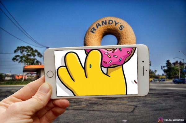 Ngỡ ngàng bắt gặp các nhân vật trong bộ phim 'The Simpsons' ngoài đời thật Ngỡ ngàng bắt gặp các nhân vật trong bộ phim 'The Simpsons' ngoài đời thật