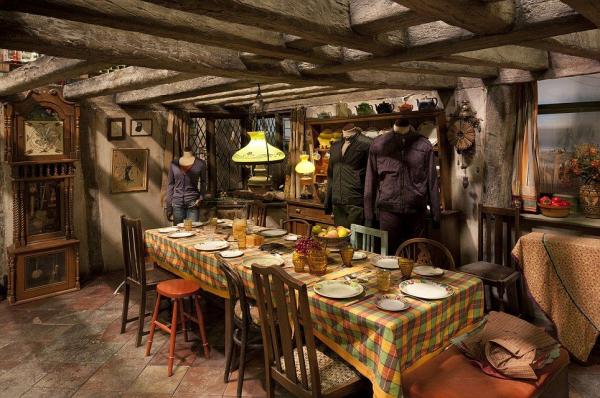 Hơn 20 năm trôi qua, vẫn còn quá nhiều chi tiết ẩn ý mà chúng ta chưa hiểu hết trong 'Harry Potter' Hơn 20 năm trôi qua, vẫn còn quá nhiều chi tiết ẩn ý mà chúng ta chưa hiểu hết trong 'Harry Potter'