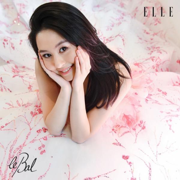 Con gái Khâu Thục Trinh đại diện rich kids Hong Kong tham gia Le Bal - dạ vũ danh giá nhất thế giới Con gái Khâu Thục Trinh đại diện rich kids Hong Kong tham gia Le Bal - dạ vũ danh giá nhất thế giới
