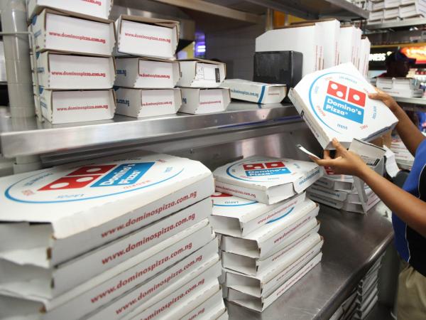 Nhờ đi mua pizza mà một phụ nữ đã được giải cứu khỏi bàn tay bạo lực của chồng Nhờ đi mua pizza mà một phụ nữ đã được giải cứu khỏi bàn tay bạo lực của chồng
