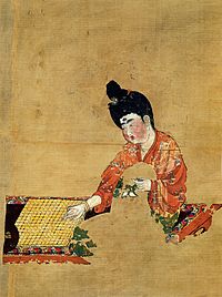 Sau một ngày bận rộn triều chính, hoàng đế có những hoạt động giải trí nào để thư giãn? Sau một ngày bận rộn triều chính, hoàng đế có những hoạt động giải trí nào để thư giãn?
