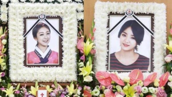 9 khoảnh khắc đau buồn nhất lịch sử K-Pop, nghĩ thôi cũng khiến fan bật khóc 9 khoảnh khắc đau buồn nhất lịch sử K-Pop, nghĩ thôi cũng khiến fan bật khóc
