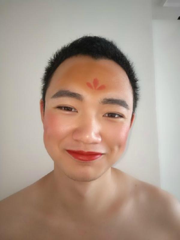 Trang điểm phong cách Hoa Mộc Lan đang trở thành hot trend tại Trung Quốc Trang điểm phong cách Hoa Mộc Lan đang trở thành hot trend tại Trung Quốc