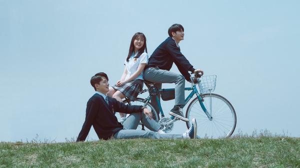 Moment At Eighteen – Bộ phim học đường thanh xuân sẽ khiến tim bạn rạo rực ngay tập đầu tiên Moment At Eighteen – Bộ phim học đường thanh xuân sẽ khiến tim bạn rạo rực ngay tập đầu tiên