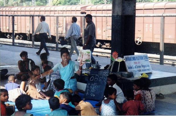 Học viện tiên cá, trường dạy phù thủy - những ngôi trường kì lạ nhất trên thế giới Học viện tiên cá, trường dạy phù thủy - những ngôi trường kì lạ nhất trên thế giới