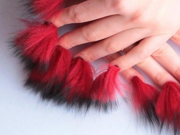 Xu hướng gắn lông lên móng xinh độc lạ mà các chị em không thể bỏ lỡ Xu hướng gắn lông lên móng xinh độc lạ mà các chị em không thể bỏ lỡ