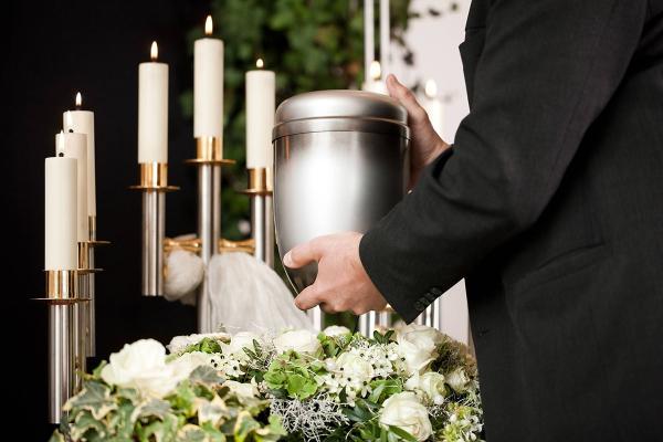 Bi hài chuyện các 'thánh' giả chết với kế hoạch từ sơ sài đến tinh vi (Kỳ 1) Bi hài chuyện các 'thánh' giả chết với kế hoạch từ sơ sài đến tinh vi (Kỳ 1)