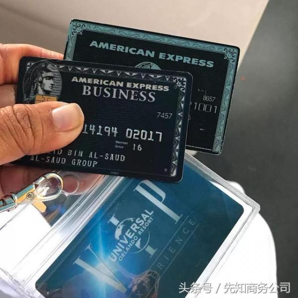 Những phi vụ khó tin của kẻ giả làm hoàng tử Ả Rập suốt 27 năm, lừa gạt hàng chục triệu USD Những phi vụ khó tin của kẻ giả làm hoàng tử Ả Rập suốt 27 năm, lừa gạt hàng chục triệu USD