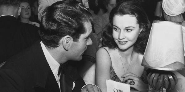 8 kiều nữ Hollywood là tiểu tam: Người bị fan dọa giết, kẻ bị tẩy chay phải bỏ trốn khỏi đất nước 8 kiều nữ Hollywood là tiểu tam: Người bị fan dọa giết, kẻ bị tẩy chay phải bỏ trốn khỏi đất nước