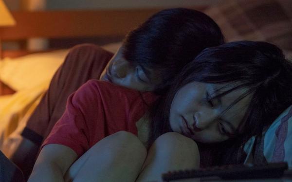 Junichi: 6 cuộc tình một đêm của chàng trai thất nghiệp Junichi: 6 cuộc tình một đêm của chàng trai thất nghiệp