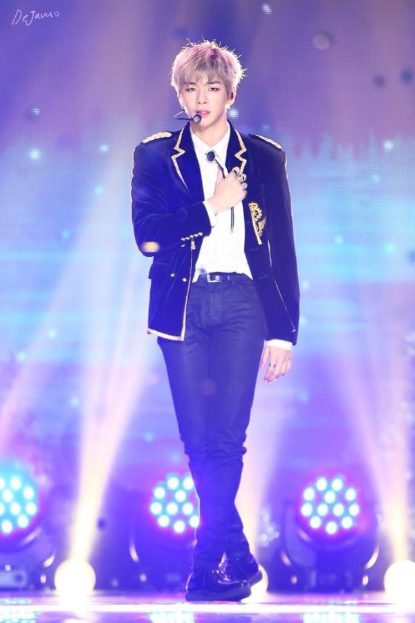 Mẫu người lý tưởng mà Kang Daniel từng tiết lộ trùng khớp bao nhiêu với TWICE Jihyo? Mẫu người lý tưởng mà Kang Daniel từng tiết lộ trùng khớp bao nhiêu với TWICE Jihyo?