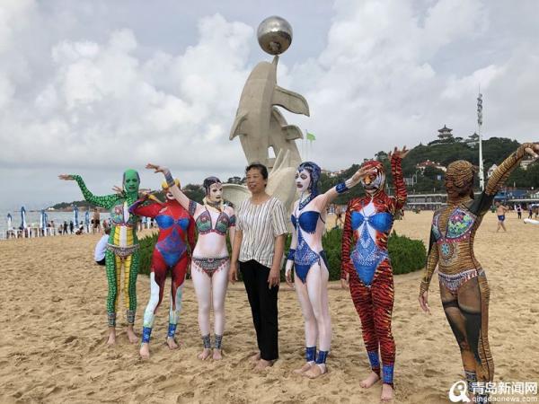 Bikini toàn thân giúp các 'ninja' không lo cháy nắng đã quay lại và lợi hại hơn xưa Bikini toàn thân giúp các 'ninja' không lo cháy nắng đã quay lại và lợi hại hơn xưa