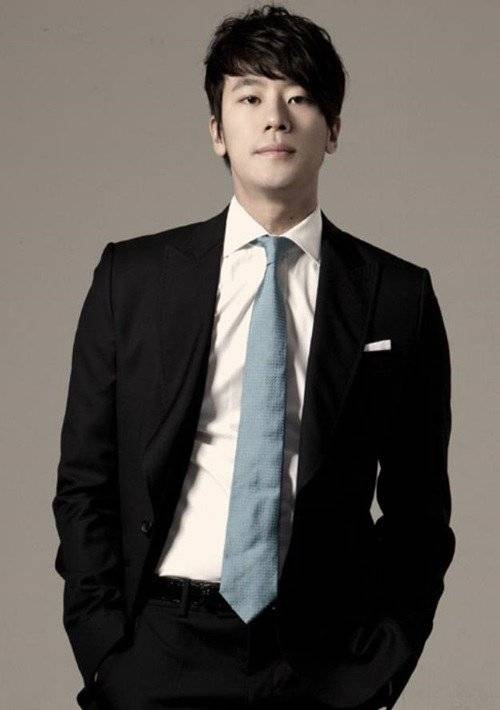 Những lần 'Blind Items' trong K-Pop trở thành sự thực khiến người hâm mộ rùng mình Những lần 'Blind Items' trong K-Pop trở thành sự thực khiến người hâm mộ rùng mình