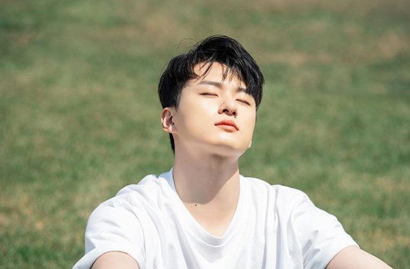 Moment At Eighteen: Ngoài Ong Seong Woo, vẫn còn 5 mỹ nam thanh xuân khiến bạn mê mẩn Moment At Eighteen: Ngoài Ong Seong Woo, vẫn còn 5 mỹ nam thanh xuân khiến bạn mê mẩn