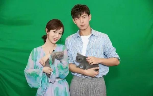 Nam thần Hoa ngữ khi 'xuống mái': Lý Hiện trẻ ra 10 tuổi, Dương Dương đẹp mê đảo chúng sinh Nam thần Hoa ngữ khi 'xuống mái': Lý Hiện trẻ ra 10 tuổi, Dương Dương đẹp mê đảo chúng sinh