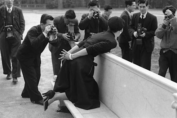 Phái đẹp ở đô thị Nhật Bản những năm 1950 Phái đẹp ở đô thị Nhật Bản những năm 1950