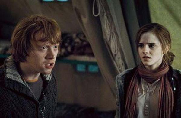 10 lý do khiến tác giả J. K. Rowling hối tiếc khi đã không để Harry và Hermione yêu nhau 10 lý do khiến tác giả J. K. Rowling hối tiếc khi đã không để Harry và Hermione yêu nhau
