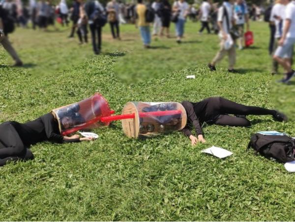 'Cười muốn nội thương' với những màn cosplay IQ vô cực tại lễ hội Comiket 96 Nhật Bản 'Cười muốn nội thương' với những màn cosplay IQ vô cực tại lễ hội Comiket 96 Nhật Bản
