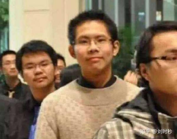 Vụ án thiên tài trường Bắc Đại giết mẹ: Động cơ gây án và nhiều bí mật động trời được hé lộ Vụ án thiên tài trường Bắc Đại giết mẹ: Động cơ gây án và nhiều bí mật động trời được hé lộ