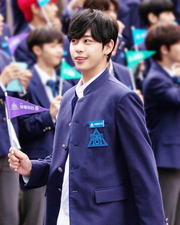 Lộ diện 12 trainee của Produce 101 phiên bản Nhật, netizen Hàn chê xấu đến cạn lời Lộ diện 12 trainee của Produce 101 phiên bản Nhật, netizen Hàn chê xấu đến cạn lời