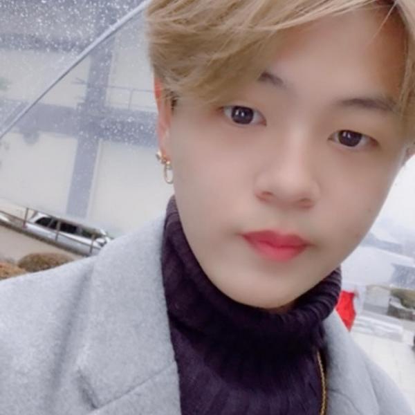 Lộ diện 12 trainee của Produce 101 phiên bản Nhật, netizen Hàn chê xấu đến cạn lời Lộ diện 12 trainee của Produce 101 phiên bản Nhật, netizen Hàn chê xấu đến cạn lời