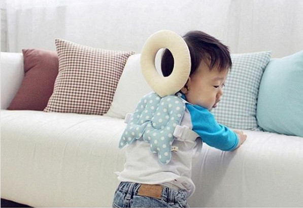 Ba lô hình con ong dễ thương này là bảo bối của các bà mẹ trẻ vì một lý do khó tin Ba lô hình con ong dễ thương này là bảo bối của các bà mẹ trẻ vì một lý do khó tin