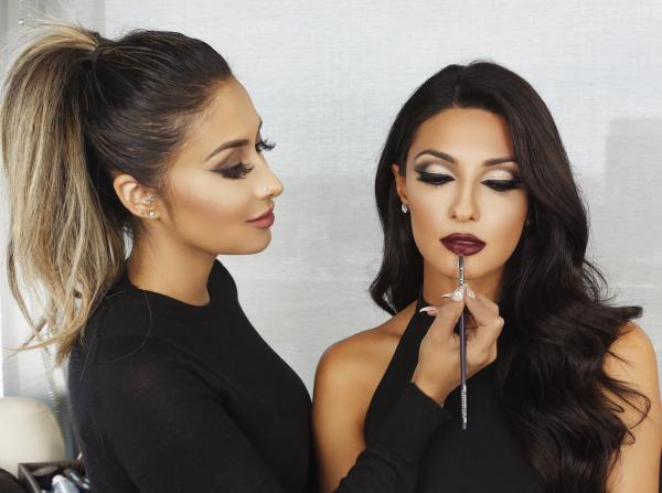 Đừng chỉ biết mỗi Michelle Phan, còn có 14 Beauty bloggers châu Á cực hot đáng để bạn tìm hiểu Đừng chỉ biết mỗi Michelle Phan, còn có 14 Beauty bloggers châu Á cực hot đáng để bạn tìm hiểu