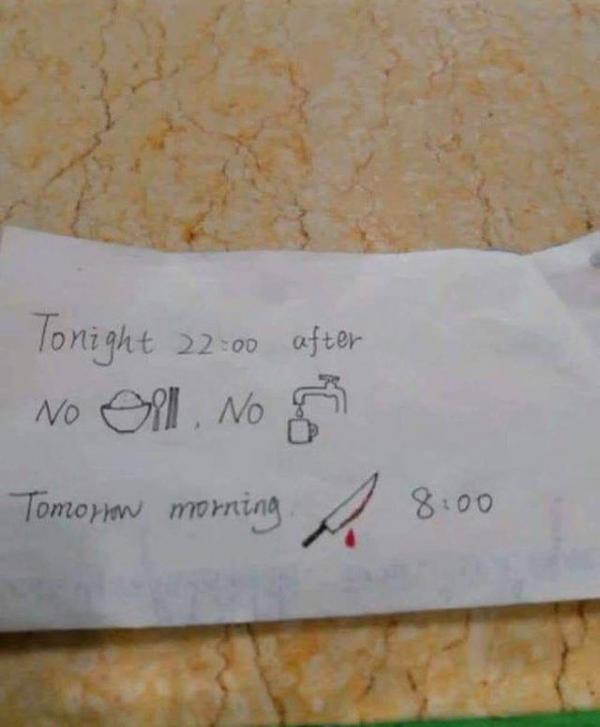 Nhiễm 'vi-rút cười' ngay tức khắc với loạt ảnh hài hước lan truyền trên mạng xã hội Nhiễm 'vi-rút cười' ngay tức khắc với loạt ảnh hài hước lan truyền trên mạng xã hội