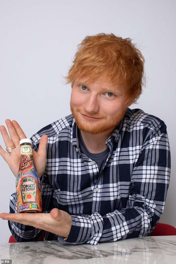 Chai tương cà đắt nhất thế giới do chính Ed Sheeran thiết kế, được bán đấu giá lên đến 42 triệu VNĐ Chai tương cà đắt nhất thế giới do chính Ed Sheeran thiết kế, được bán đấu giá lên đến 42 triệu VNĐ