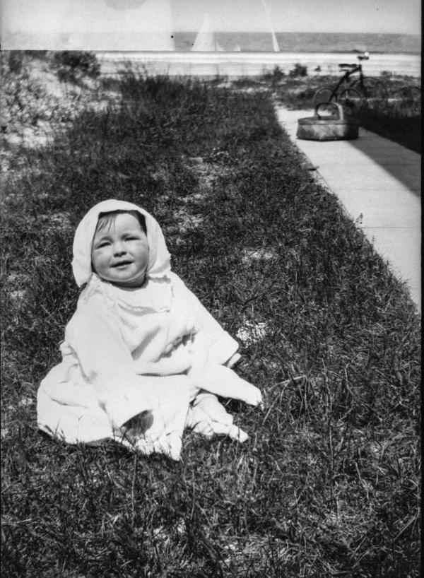 Cuộc đời bi kịch của Rosemary Kennedy - Từ em gái tổng thổng cho đến người con bị quên lãng Cuộc đời bi kịch của Rosemary Kennedy - Từ em gái tổng thổng cho đến người con bị quên lãng