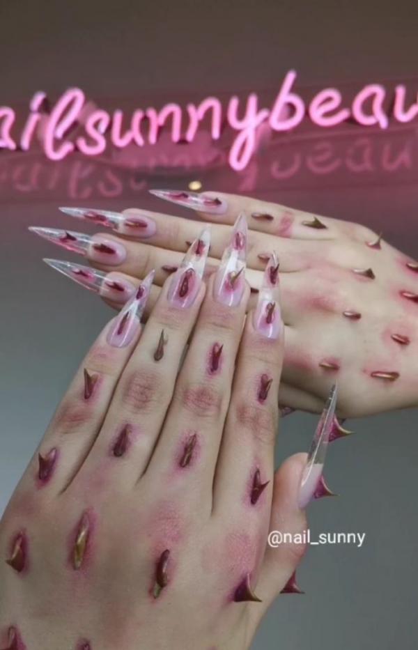 Loạt ý tưởng làm nail cho những người muốn đi 'hù' thiên hạ Loạt ý tưởng làm nail cho những người muốn đi 'hù' thiên hạ