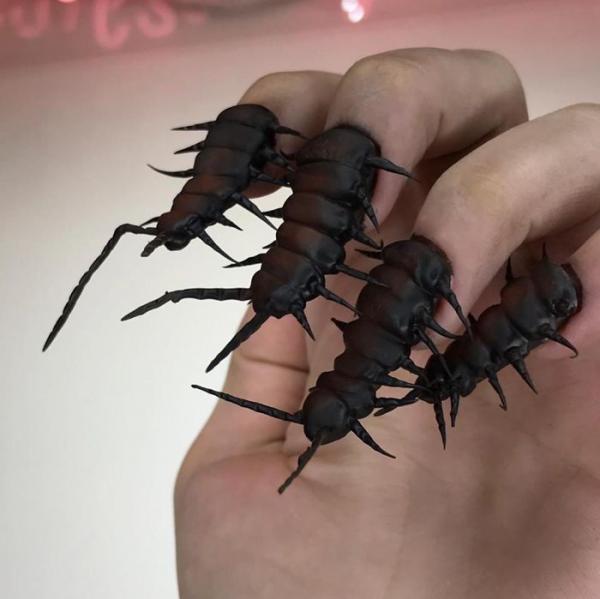 Loạt ý tưởng làm nail cho những người muốn đi 'hù' thiên hạ Loạt ý tưởng làm nail cho những người muốn đi 'hù' thiên hạ