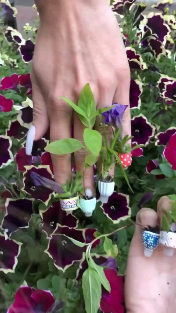 Loạt ý tưởng làm nail cho những người muốn đi 'hù' thiên hạ Loạt ý tưởng làm nail cho những người muốn đi 'hù' thiên hạ