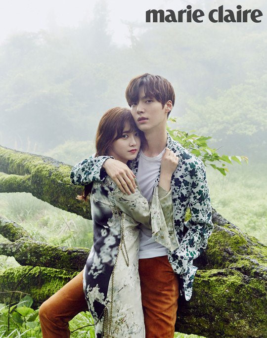 Những dấu hiệu rạn nứt 'rõ như ban ngày' giữa Goo Hye Sun - Ahn Jae Hyun mà fan vô tình bỏ qua Những dấu hiệu rạn nứt 'rõ như ban ngày' giữa Goo Hye Sun - Ahn Jae Hyun mà fan vô tình bỏ qua