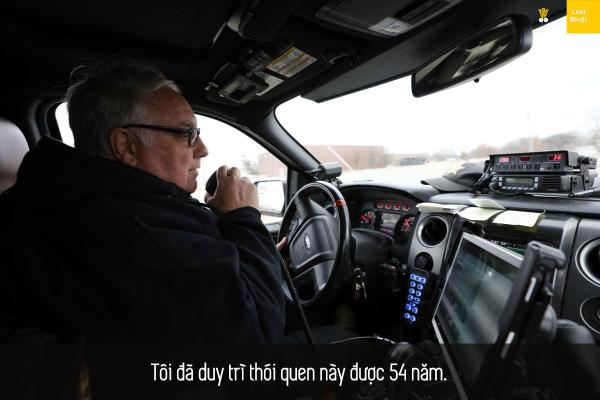 Bí kíp sống lâu của tỷ phú Warren Buffett: Sương sương 5 lon coca mỗi ngày chứ mấy! Bí kíp sống lâu của tỷ phú Warren Buffett: Sương sương 5 lon coca mỗi ngày chứ mấy!