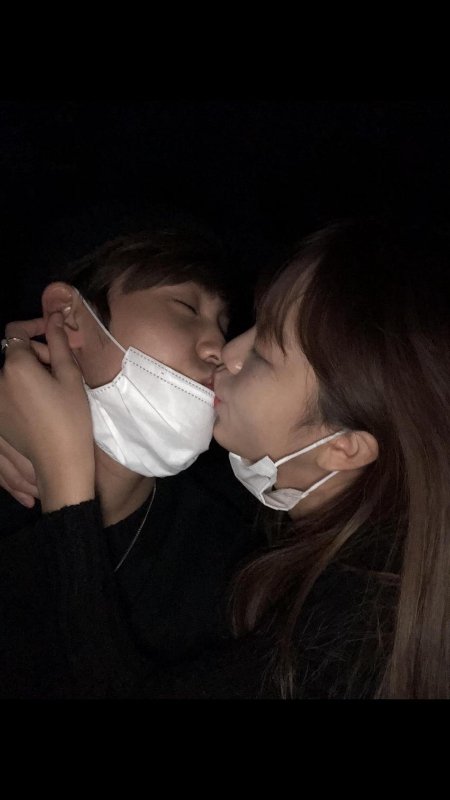 6 cặp idol từng điêu đứng vì bị chính fan cuồng khui chuyện hẹn hò chứ không phải hung thần Dispatch 6 cặp idol từng điêu đứng vì bị chính fan cuồng khui chuyện hẹn hò chứ không phải hung thần Dispatch