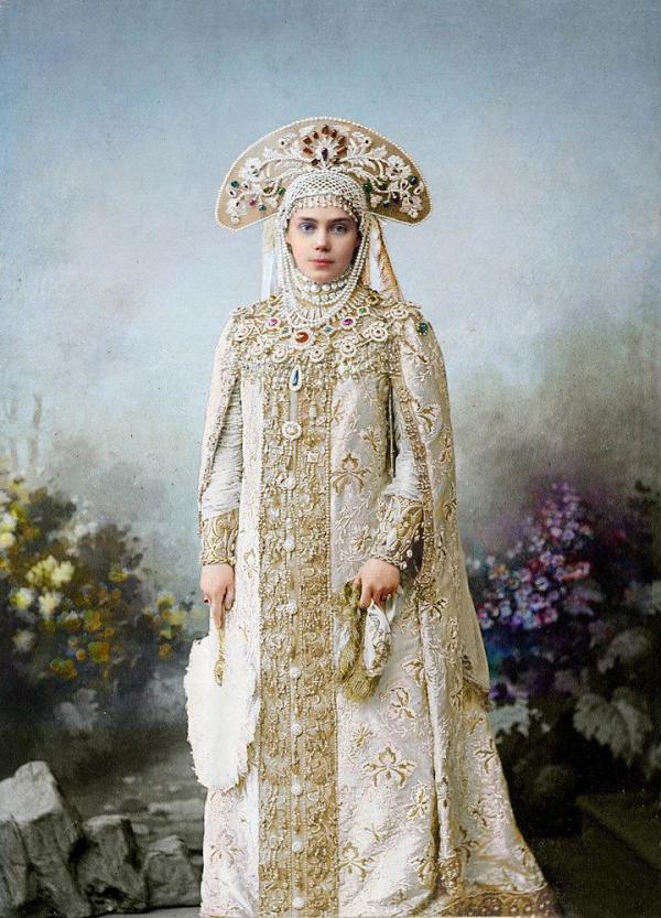 Ngây ngất trước những bức ảnh từ dạ tiệc hoàng gia nổi tiếng của vương triều Romanov Ngây ngất trước những bức ảnh từ dạ tiệc hoàng gia nổi tiếng của vương triều Romanov