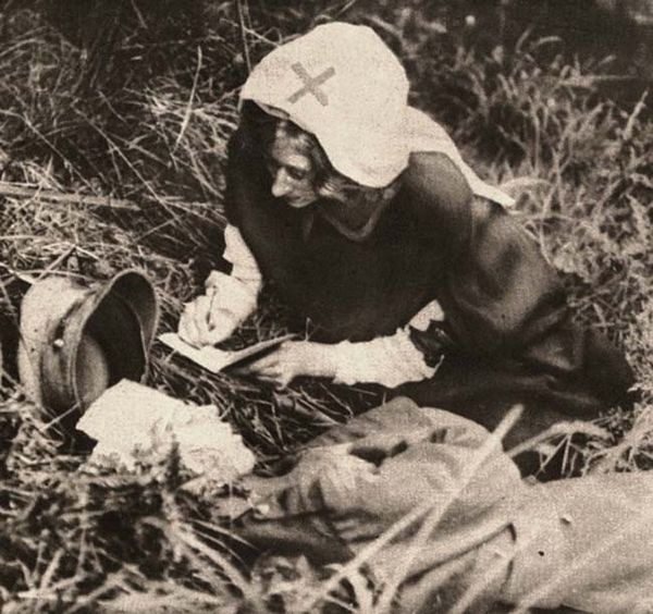 'Tạm biệt, em yêu dấu' – Nhật ký chiến trường của Đại úy Charles May 'Tạm biệt, em yêu dấu' – Nhật ký chiến trường của Đại úy Charles May
