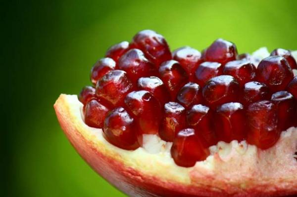 Chống nắng không chỉ bên ngoài mà còn từ bên trong với loạt thực phẩm hữu ích sau Chống nắng không chỉ bên ngoài mà còn từ bên trong với loạt thực phẩm hữu ích sau